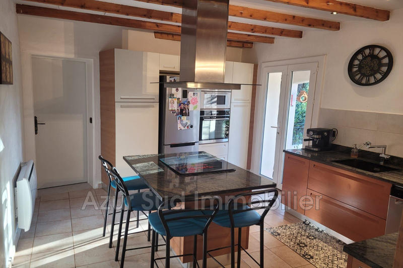 Maison - 147 m² - 5 pièces