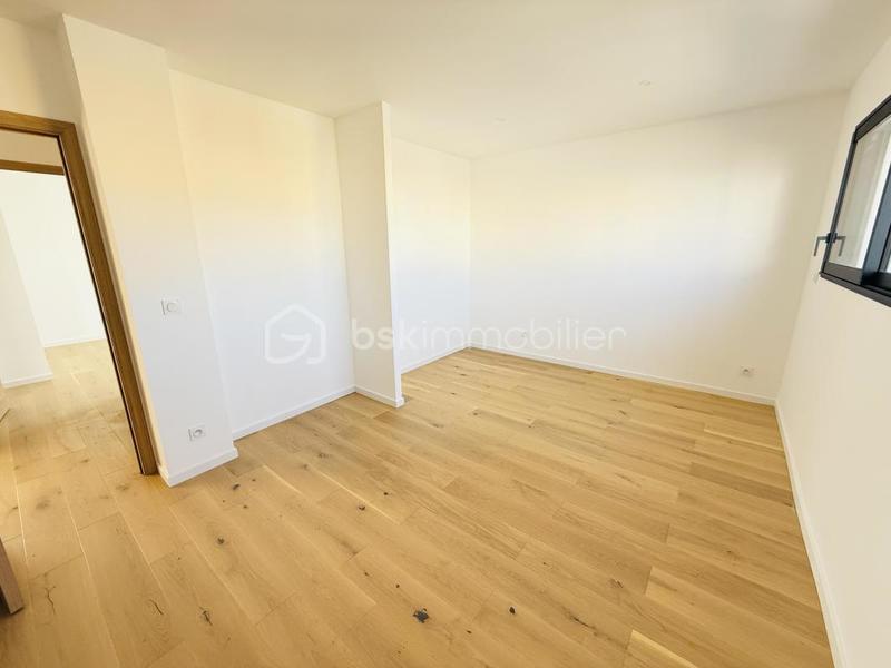 Maison - 170 m² - 7 pièces