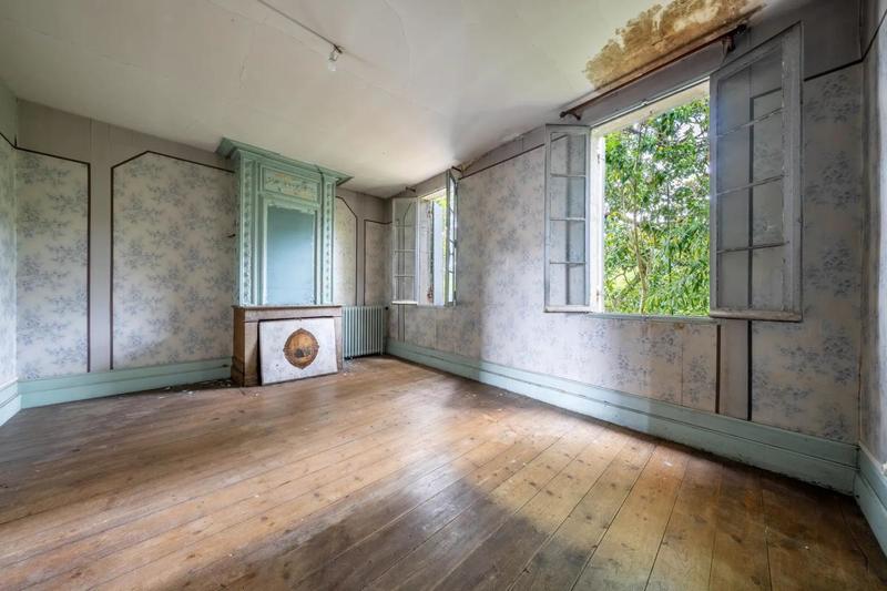 Maison en pierre - 200 m² - 8 pièces