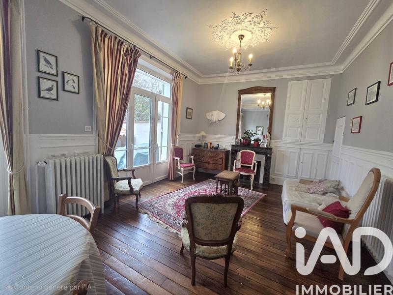 Maison - 161 m² - 6 pièces