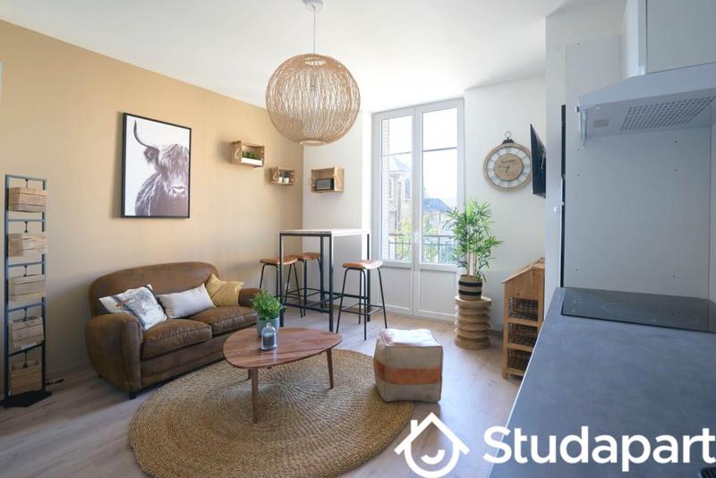 Chambre - 9 m² - 1 pièce