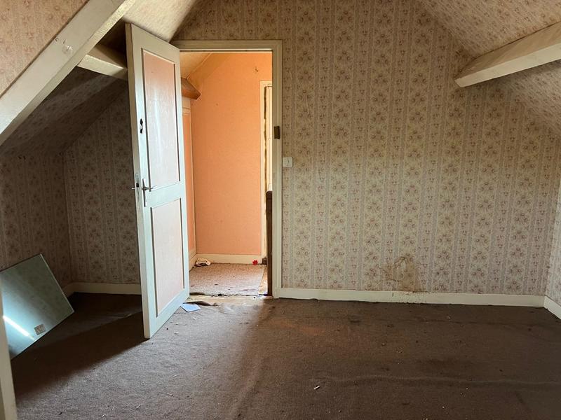 Maison - 85 m² - 5 pièces