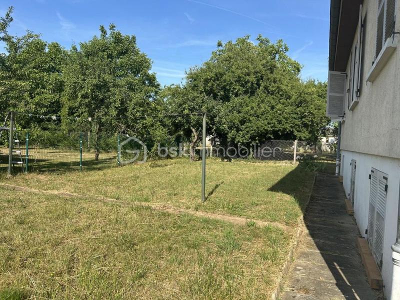 Maison - 106 m² - 6 pièces