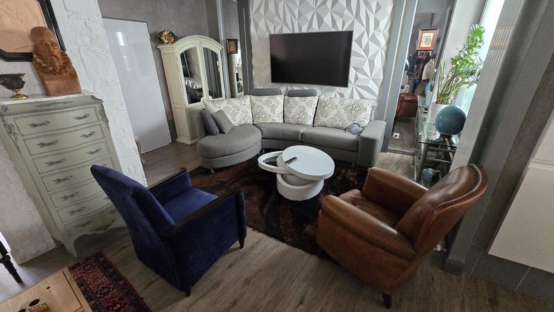 Appartement - 128 m² - 6 pièces