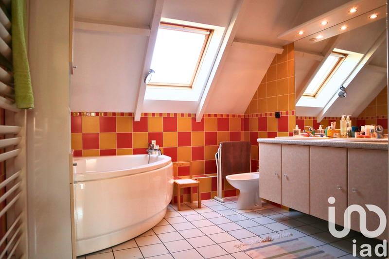 Maison - 150 m² - 5 pièces