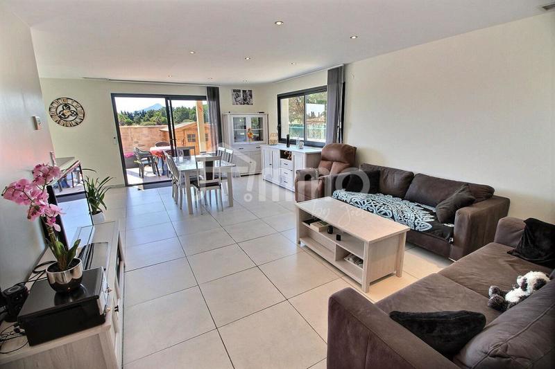 Villa - 119 m² - 5 pièces