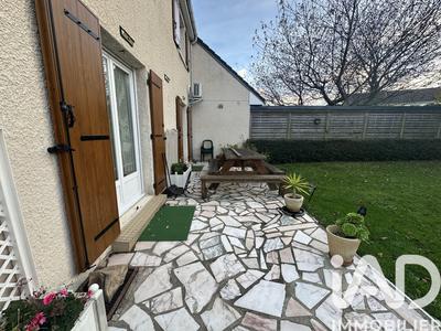 Maison - 103 m² - 5 pièces