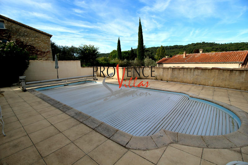 Villa - 95 m² - 5 pièces