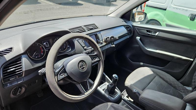 Skoda Fabia III 1.2 Tsi 90 Style - Première main