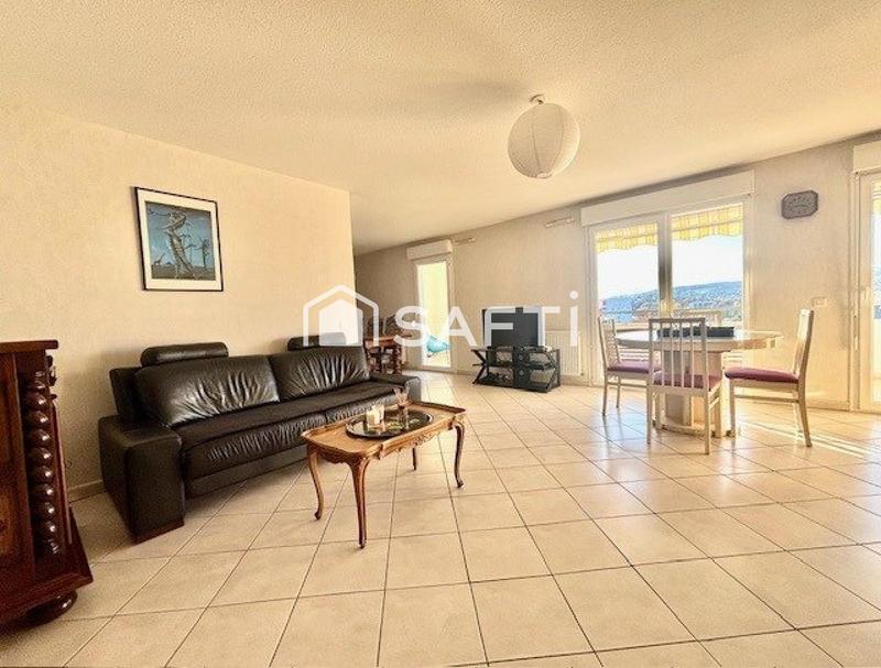 Appartement - 81 m² - 4 pièces