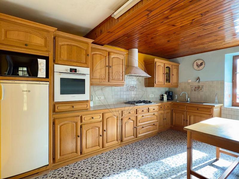 Maison - 180 m² - 8 pièces