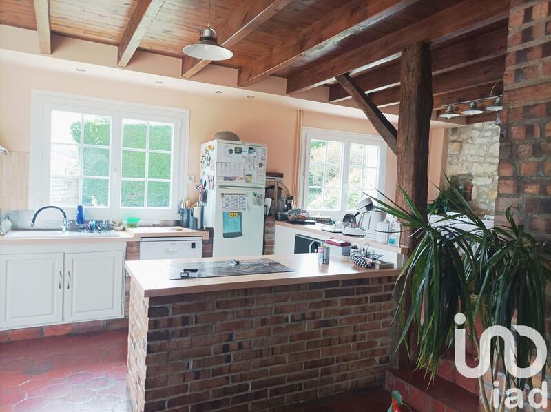 Maison - 252 m² - 10 pièces