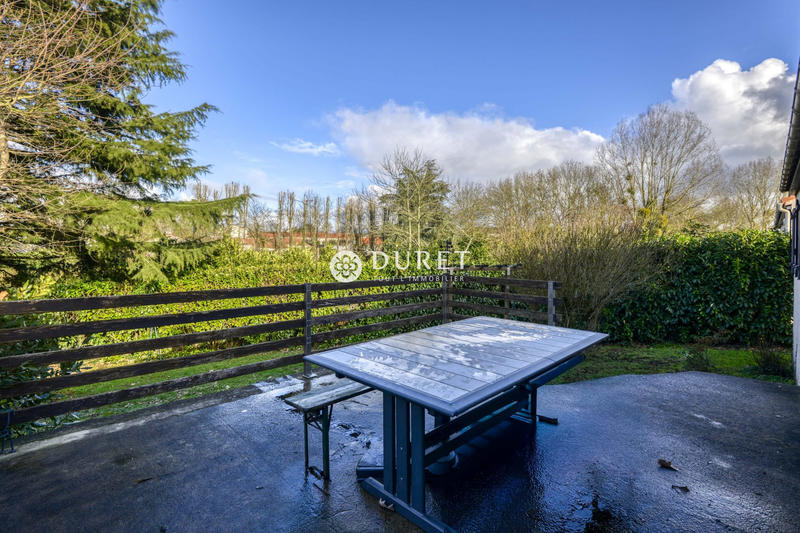 Maison - 99 m² - 6 pièces