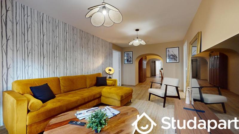 Chambre - 10 m² - 1 pièce