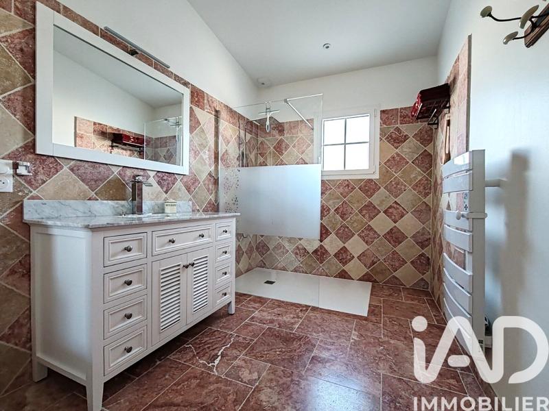 Maison - 121 m² - 3 pièces