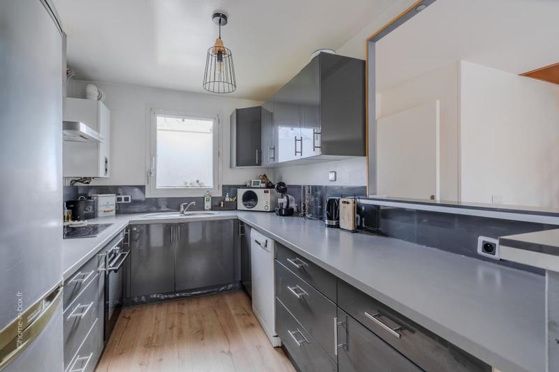 Maison - 95 m² - 5 pièces