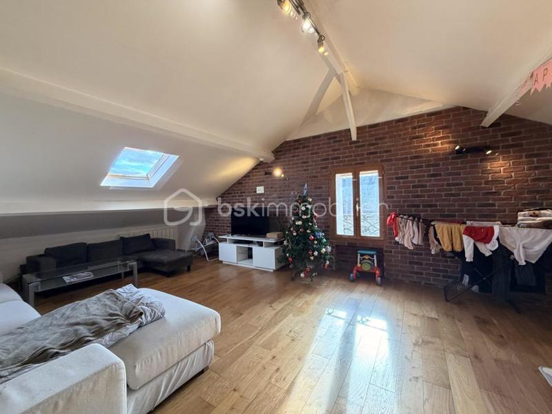 Appartement - 94 m² - 3 pièces