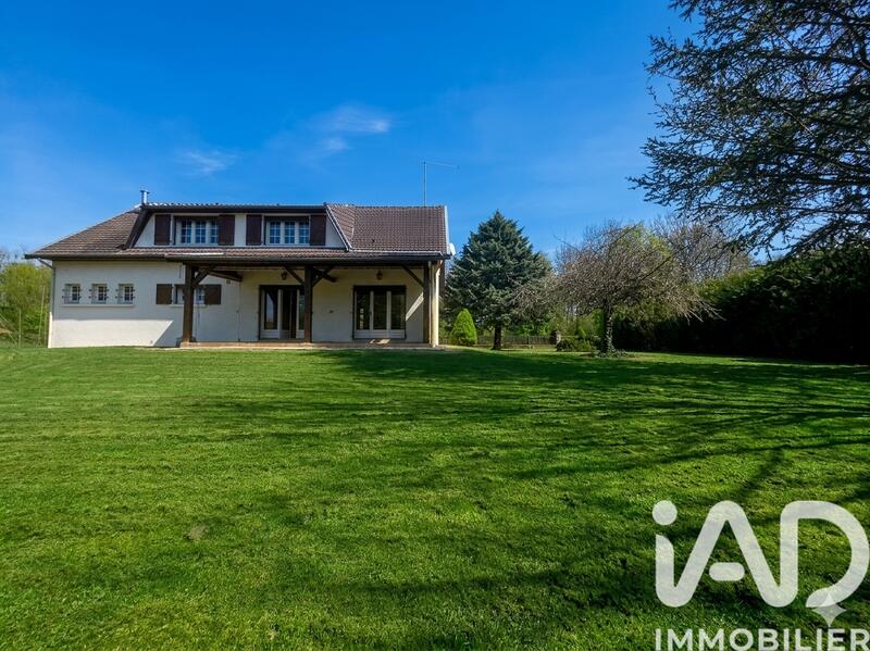 Maison - 151 m² - 7 pièces