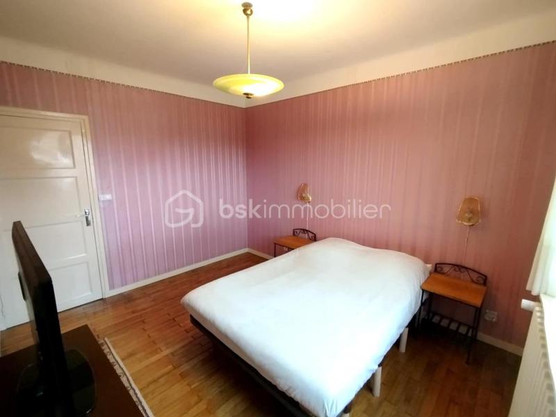 Maison - 99 m² - 5 pièces