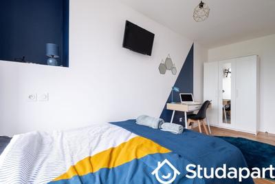 Chambre - 10 m² - 1 pièce