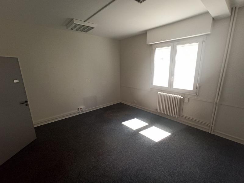 Local commercial - 650 m²