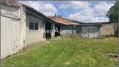 Terrain constructible - 1 000 m²