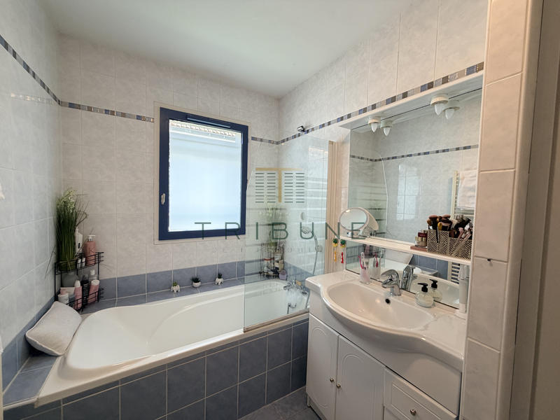 Maison - 75 m² - 3 pièces