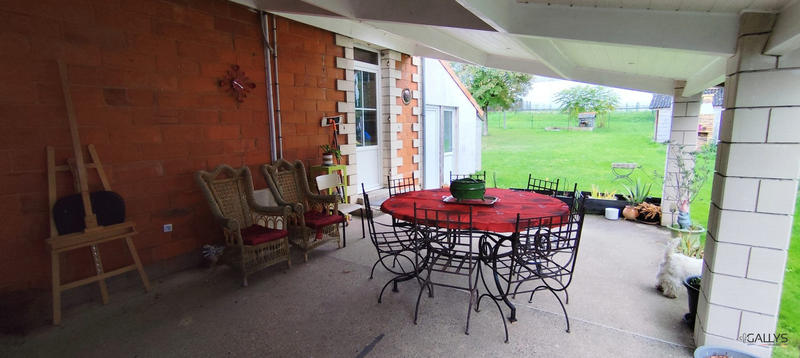 Maison - 90 m² - 4 pièces