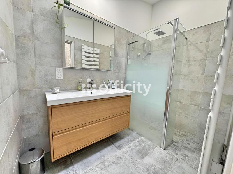 Maison - 70 m² - 4 pièces