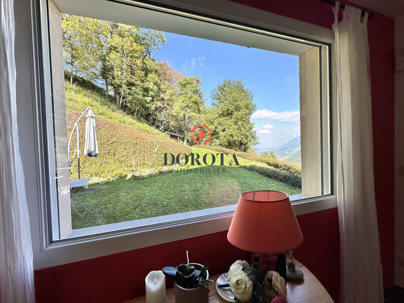 Maison traditionnelle - 111 m² - 5 pièces