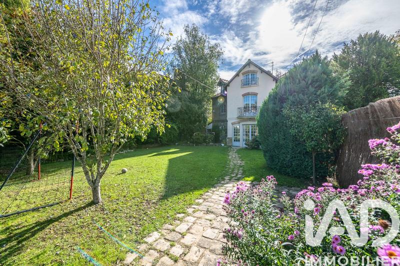 Maison - 145 m² - 7 pièces