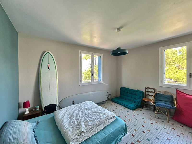 Maison - 167 m² - 7 pièces