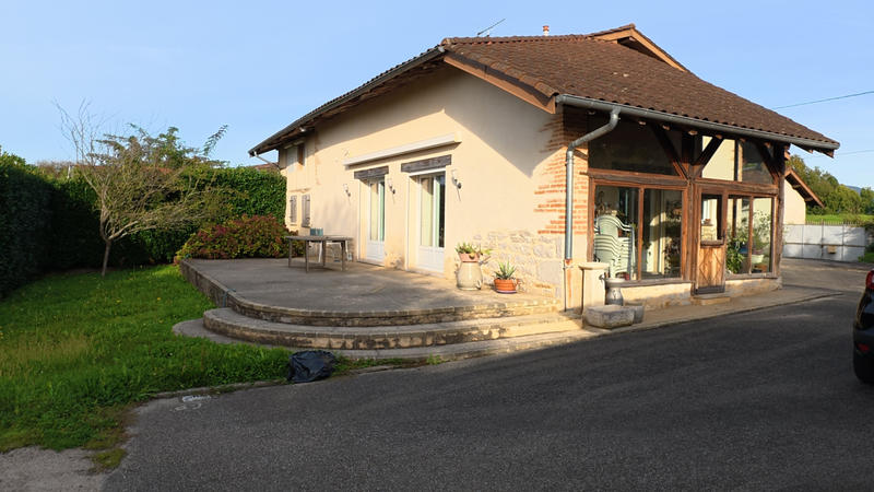 Maison - 200 m² - 6 pièces