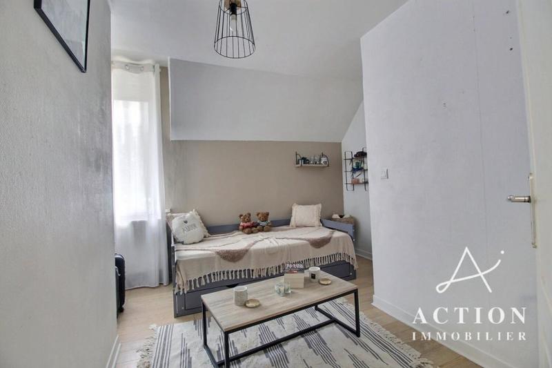 Maison - 85 m² - 4 pièces