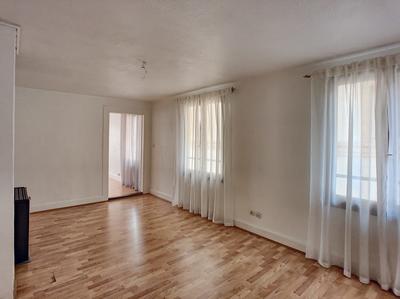 Immeuble - 1 076 m²