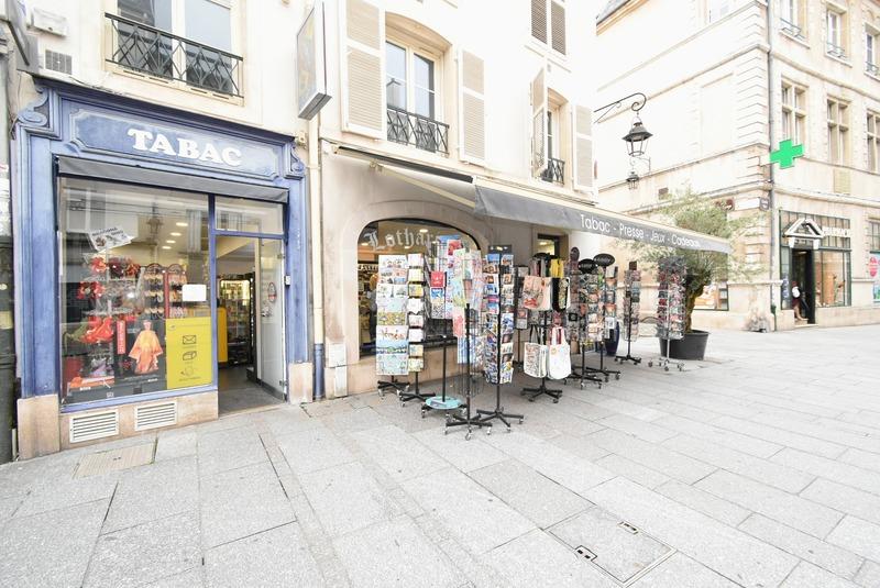 Fonds de commerce - 81 m²