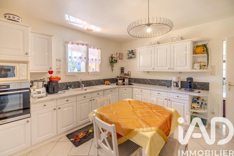 Maison - 127 m² - 5 pièces