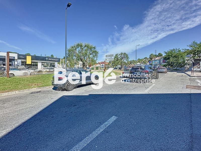 Local commercial - 250 m²