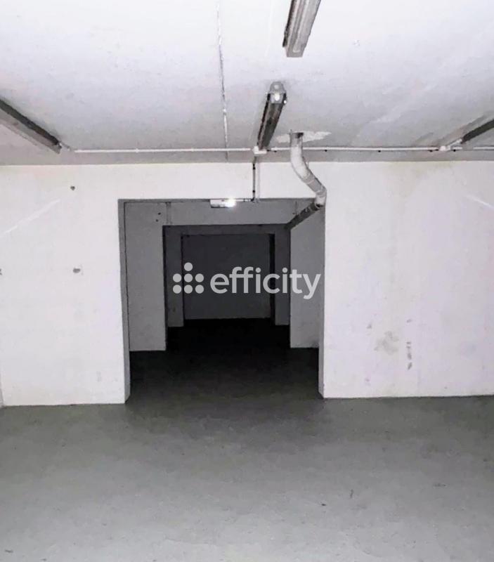 Bureau - 113 m² - 1 pièce