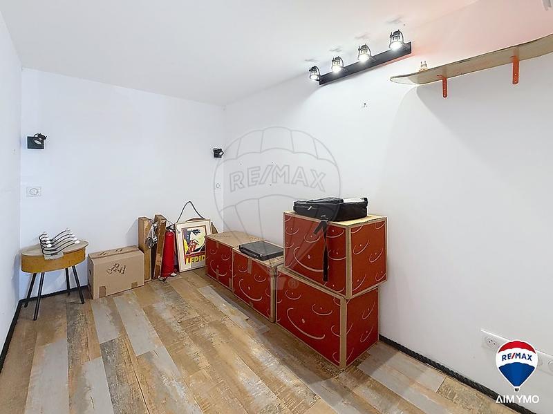 Loft - 72 m² - 3 pièces