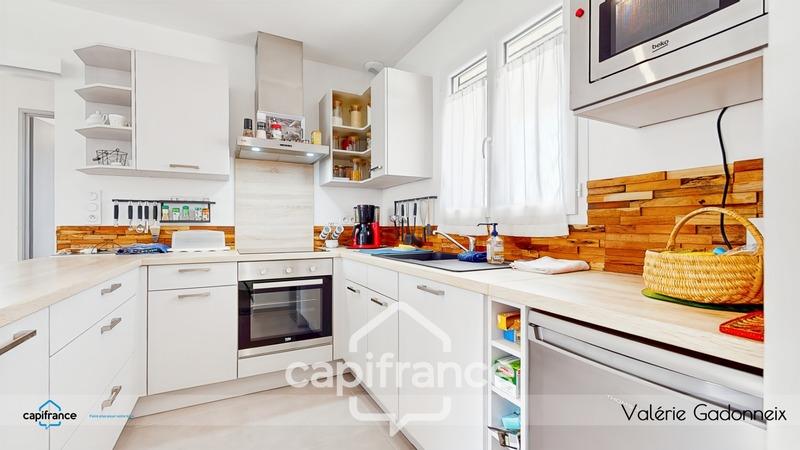 Maison - 94 m² - 4 pièces