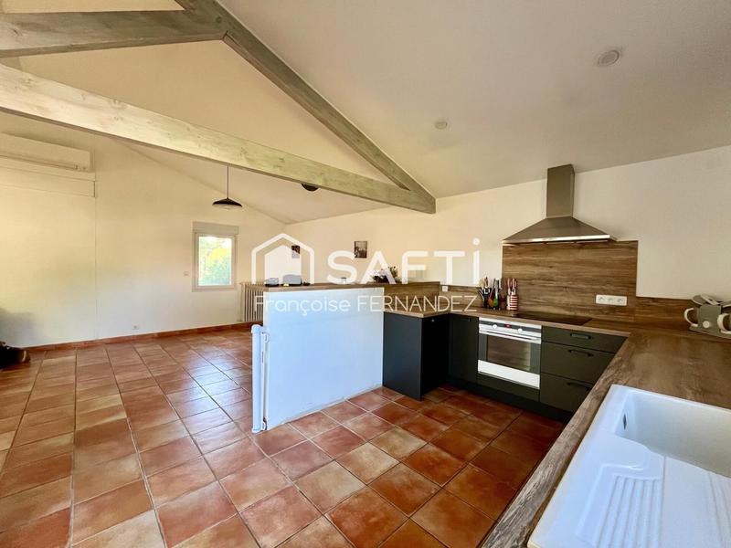 Villa - 210 m² - 7 pièces