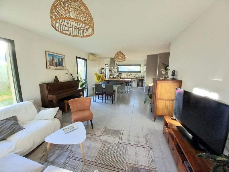 Villa - 125 m² - 5 pièces