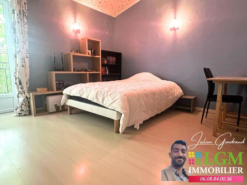 Maison - 168 m² - 6 pièces