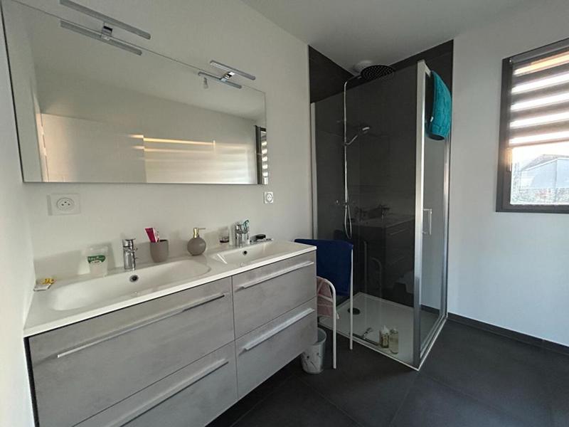 Maison - 143 m² - 6 pièces