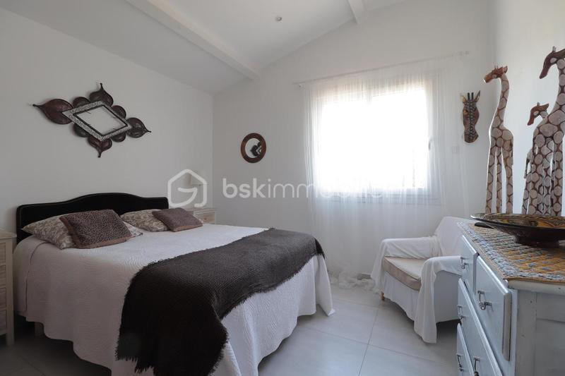 Villa - 202 m² - 10 pièces