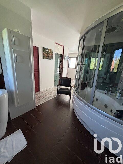 Maison de maîtres - 170 m² - 6 pièces