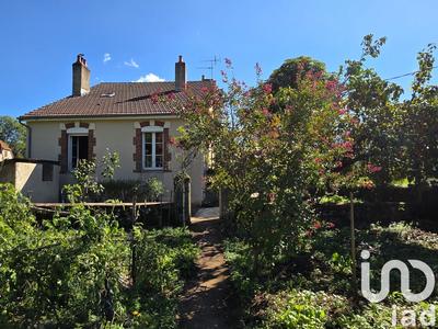 Maison de village - 90 m² - 5 pièces