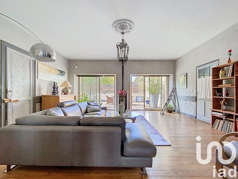 Maison de ville - 220 m² - 8 pièces