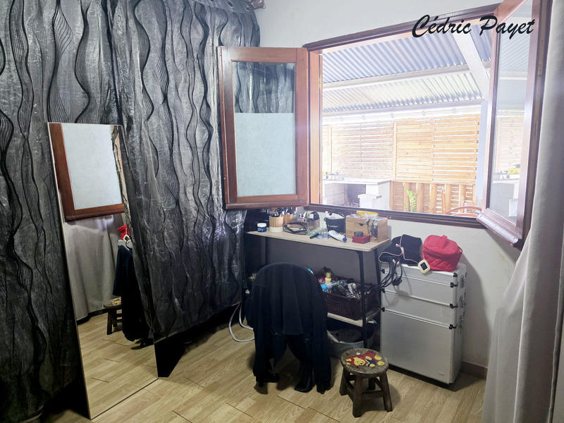 Maison - 91 m² - 6 pièces